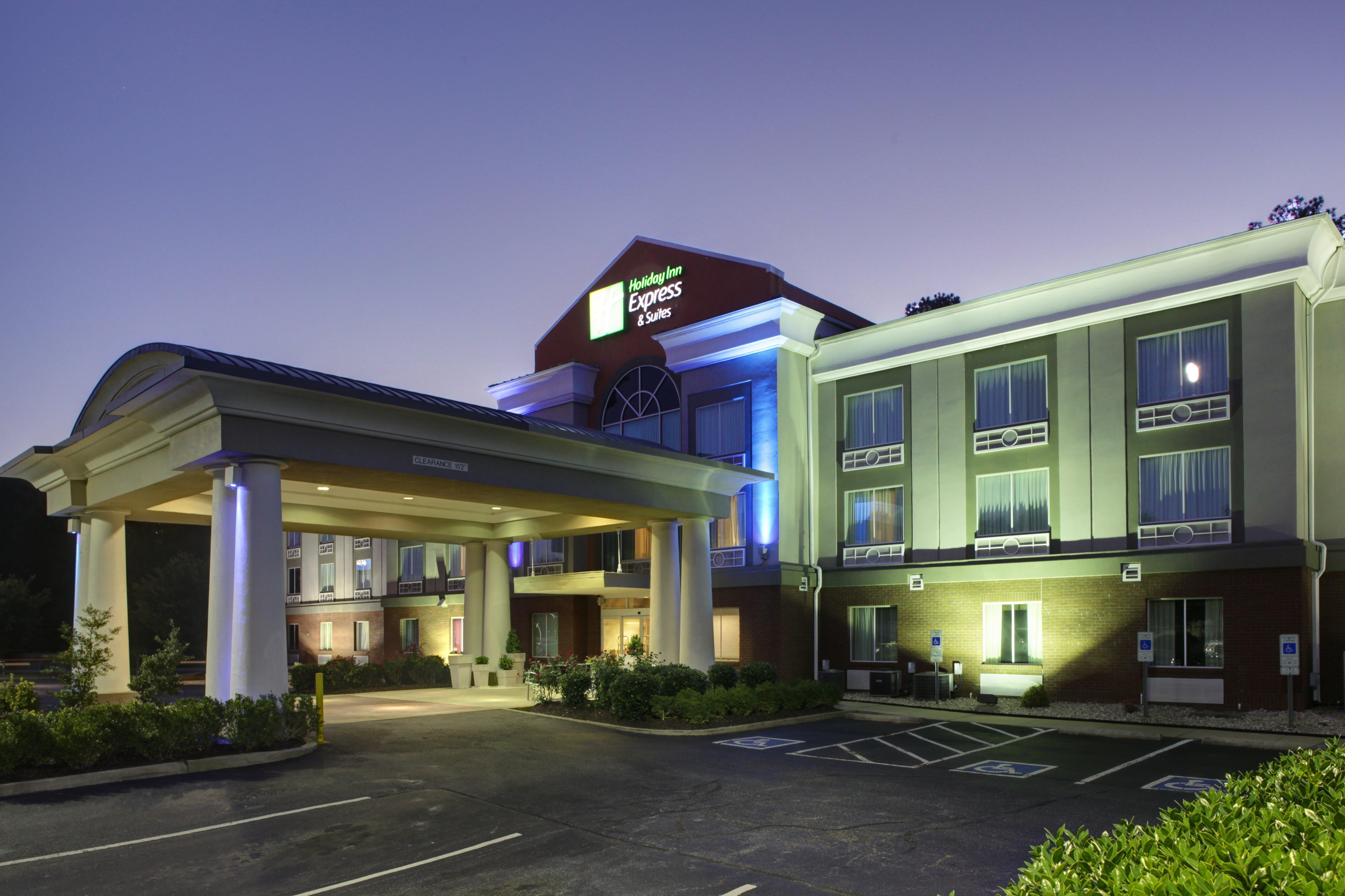 Holiday Inn Express Hotel & Suites Emporia, An Ihg Hotel Zewnętrze zdjęcie